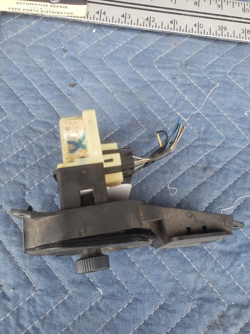 2000-2005 Chevy Impala Headlight Dome Panel Light Control Switch OEM #2159CN