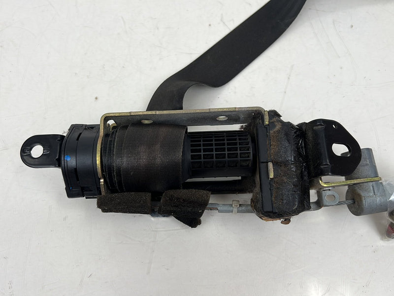 1993-1997 Volvo 850 Front Driver Left Seat Belt Retractor Assembly OEM
