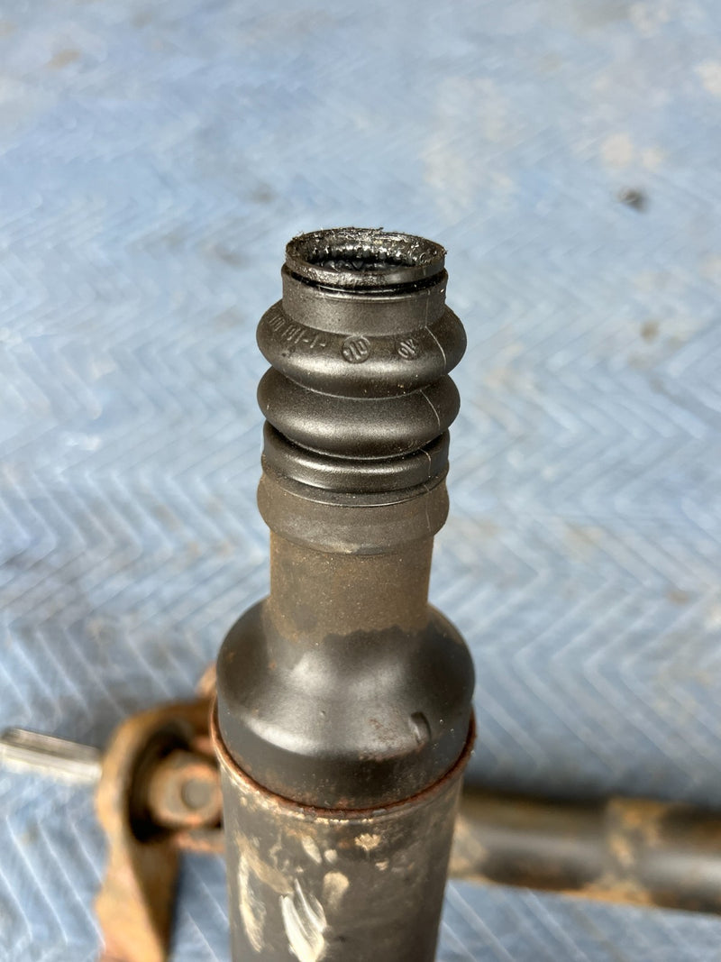 1998-2003 Mercedes W210 E320 Rear Driveshaft Propeller Drive Shaft OEM #4722EM