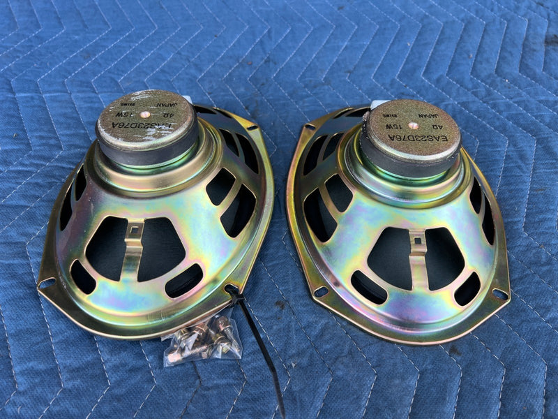 1998-2002 Honda Accord EAS23D76A Pair of OEM Speakers 15w + Hardware #1965CN