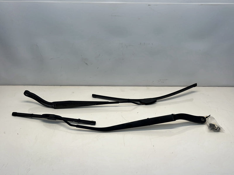 2012 Chevrolet Captiva Sport - Wiper Arm Pair