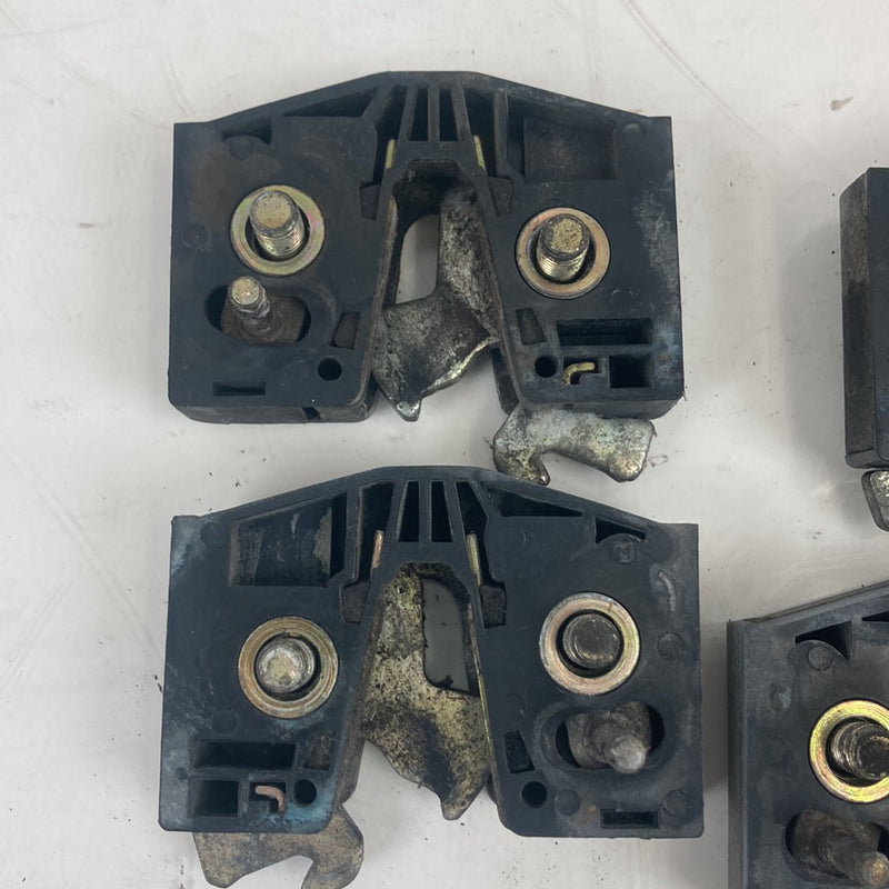 1986-1993 Volvo 240 244 Door Latch Set of 4 6438 042S OEM #4883M