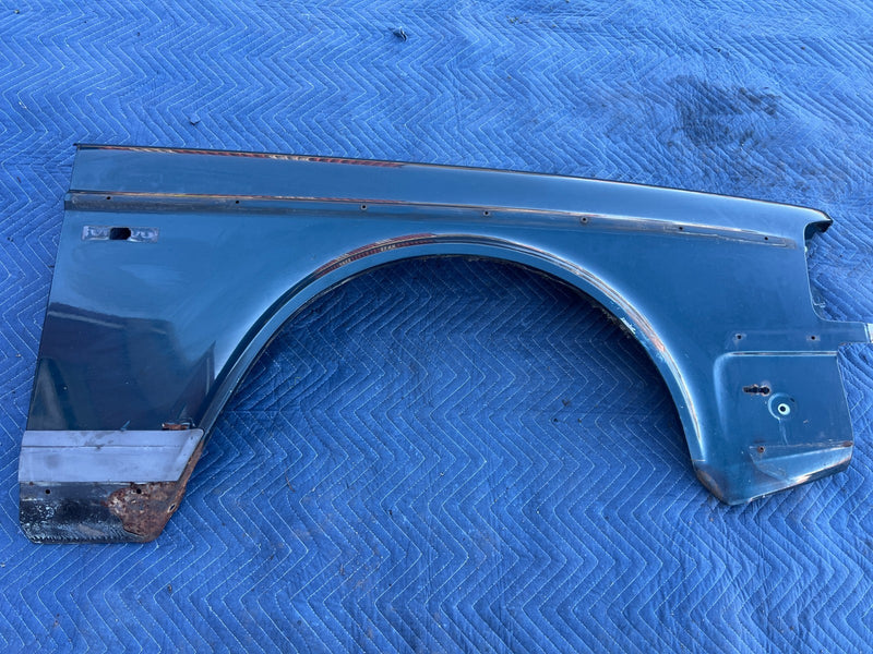 1986-1993 Volvo 240 244 Sedan Front Passenger Right Fender Blue Green OE #4291EM