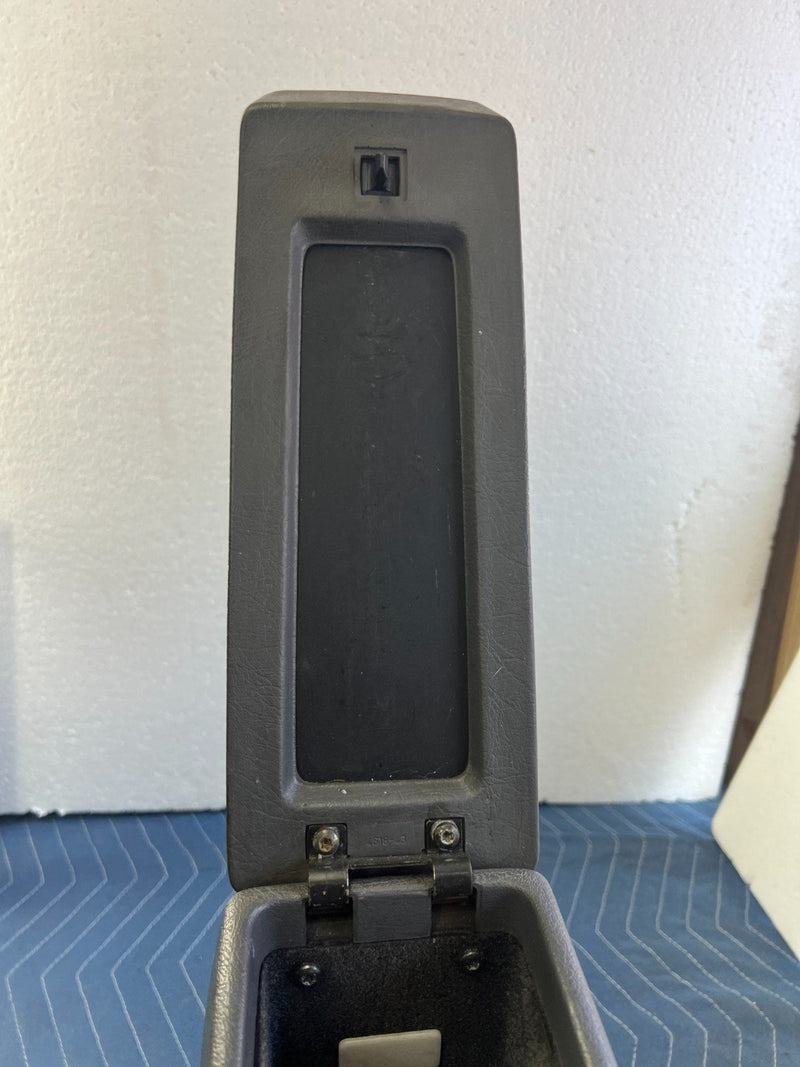 1992-1995 Volvo 940 740 Center Console Assembly Arm Rest Storage Gray OE #3178EM
