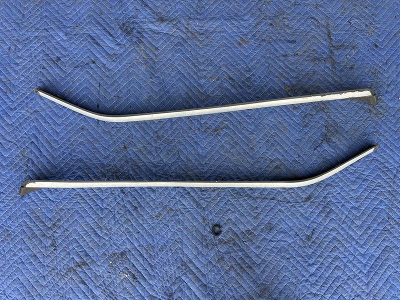 1993-1997 Volvo 850 850R Left & Right Windshield Side Gutter Trim OEM #4438E