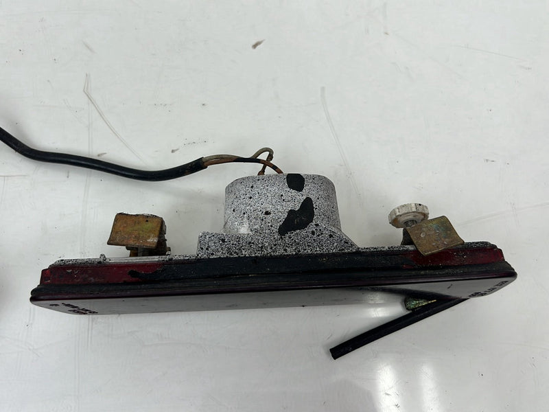 1983-1985 Porsche 944 Rear Right Left Marker Light Lamp Pair 944631426 OEM #5541EM