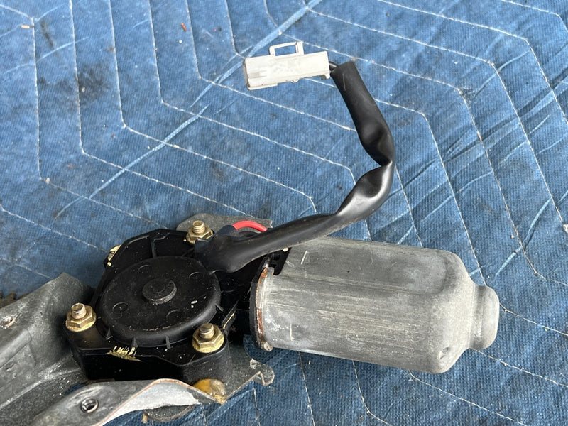 1989-1995 Volvo 740 940 Sedan Front Passenger Window Regulator Motor OEM #3838EM