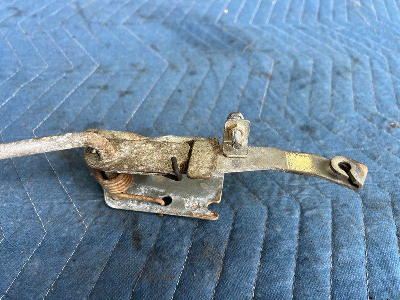 1985-1988 Suzuki Samurai SJ413 Gas Pedal Accelerator Assembly OEM #2328CN