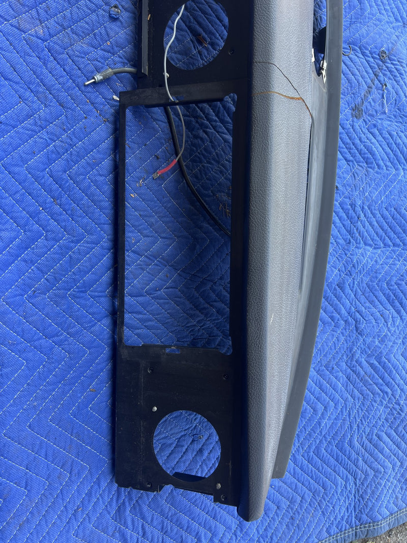 1967-1974 Volvo 140 142 Dash Pad Dashboard Trim Black OEM #5080EM