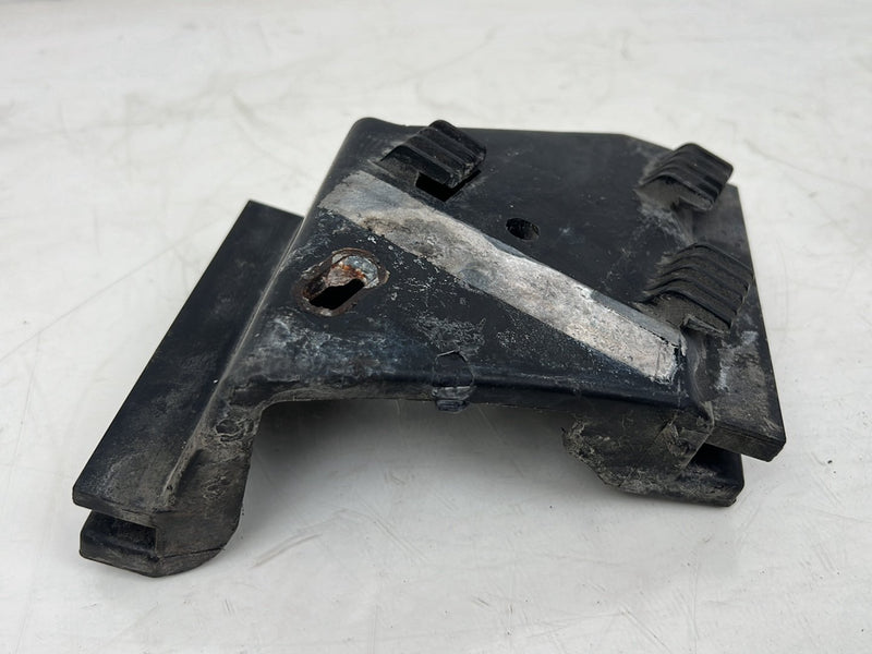1996-2003 Audi S8 D2 A8 Rear Left & Right Bumper Mount Bracket Pair OEM #6562EM