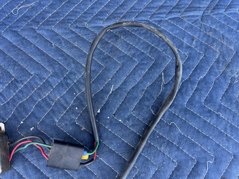 1973 Volvo 140 142 - Headlight Relay