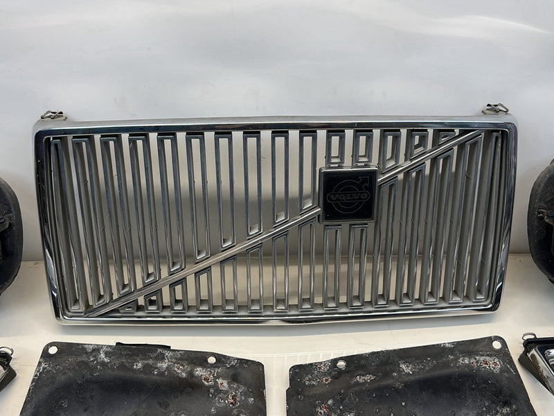 1975-1980 Volvo 244 240 Quad Headlight Set w/ Coffin Grille & Trim OEM #5294EM