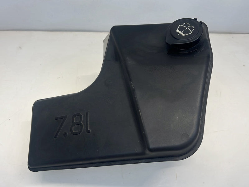 2006 BMW X5 E53 - Windshield Washer Reservoir PN: 61678252738