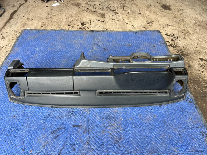 1994-1995 Volvo 940 740 Complete Dashboard Assembly Gray Charcoal OEM #3273EM