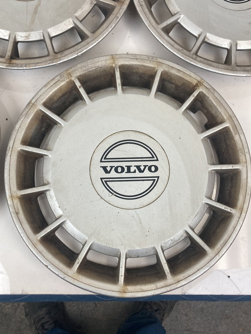 1975-1980 Volvo 244 Wheel Cover Hub Caps Factory 3540176 OEM #4332M