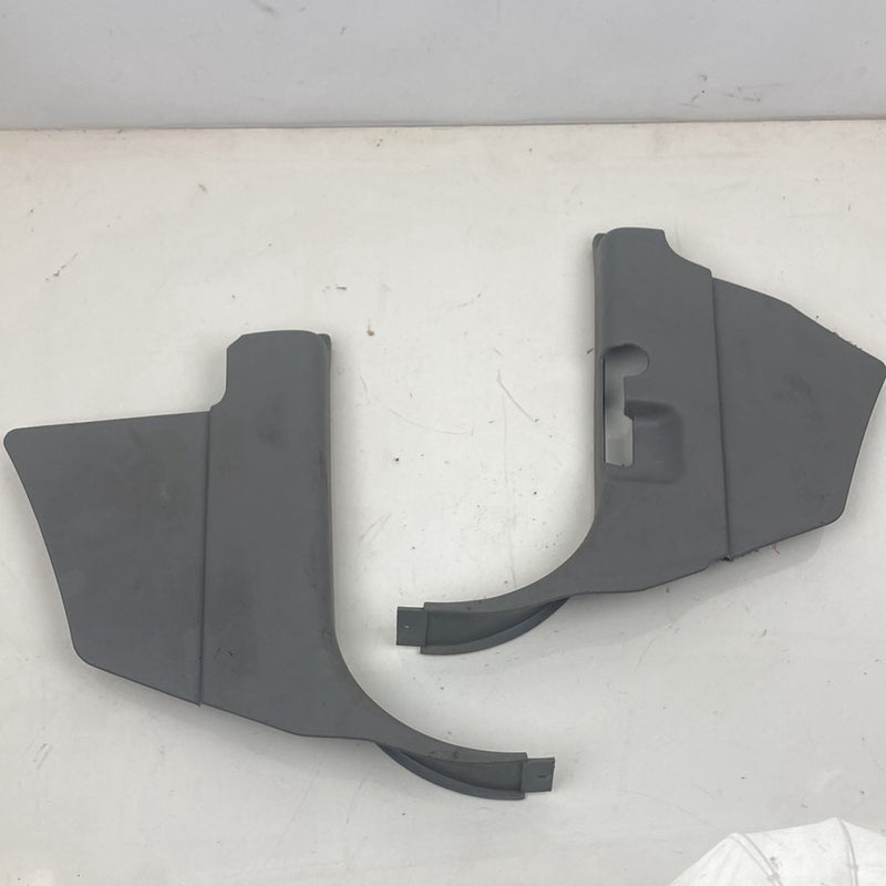 1996 Chevrolet Silverado GMT800 - Kick Panel PN: 15952918 15952919