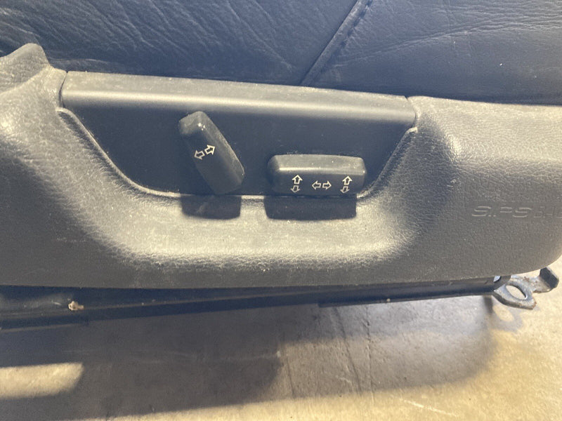 2004-2007 Volvo S60R V70R S60 Passenger Right Front Seat Blue Leather OEM #2832M