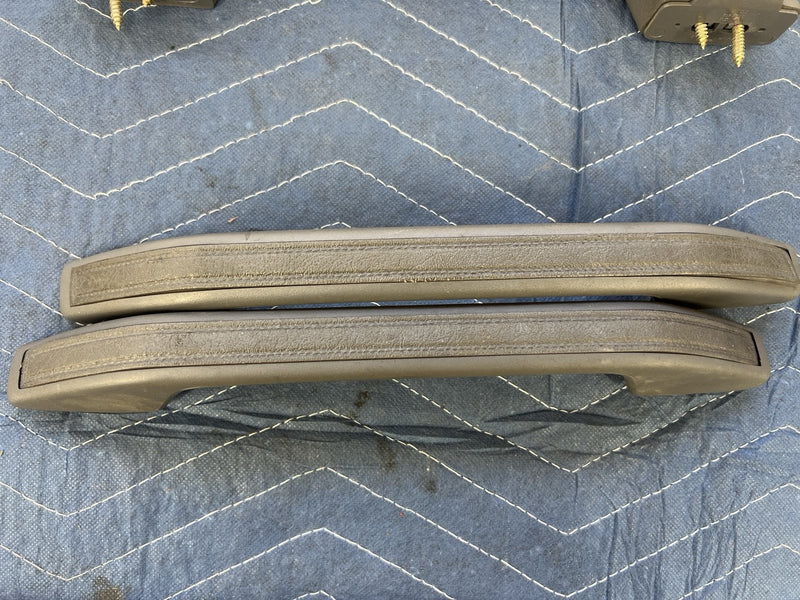 92-97 Volvo 940 740 Overhead Grab Handles Set Of 4 Gray OEM #10LB