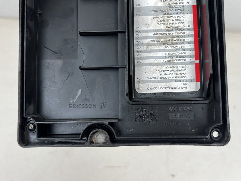 1993-1997 Volvo 850 Engine Bay Fuse Box Cover Lid Trim 3515122 OEM