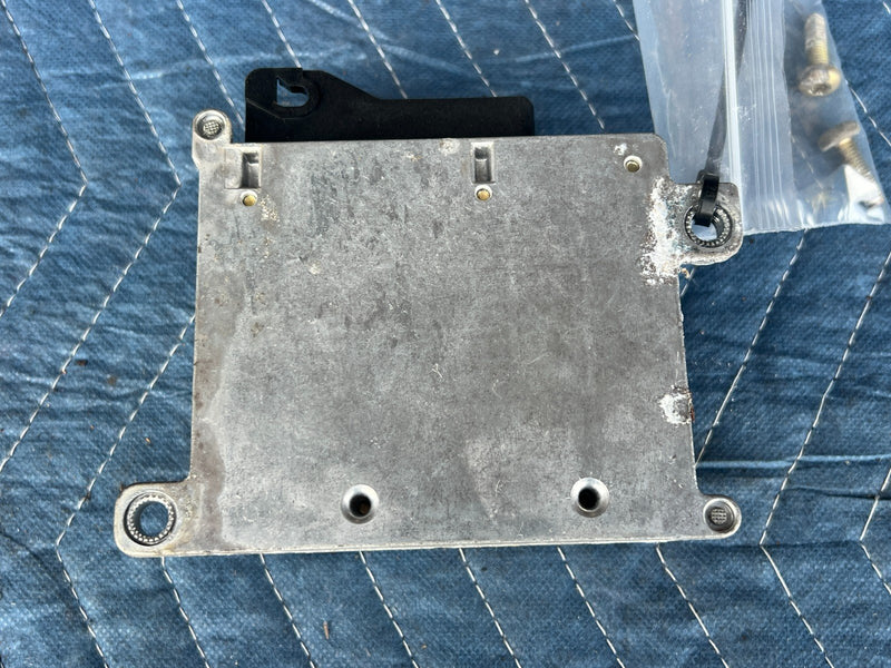 1992-1995 Volvo 940 740 Bosch Body Control Unit Module 9148793 OEM #3216EM