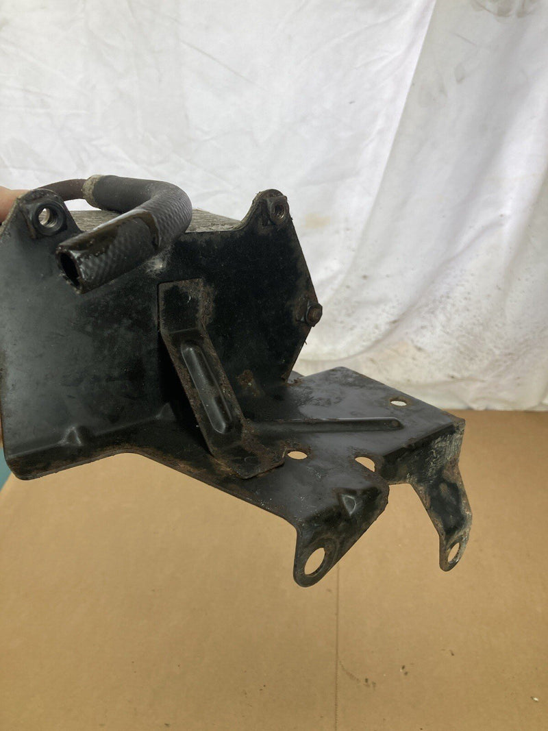 1998-2005 Land Rover Freelander Engine Oil Cooler W/ Bracket OEM #3037M