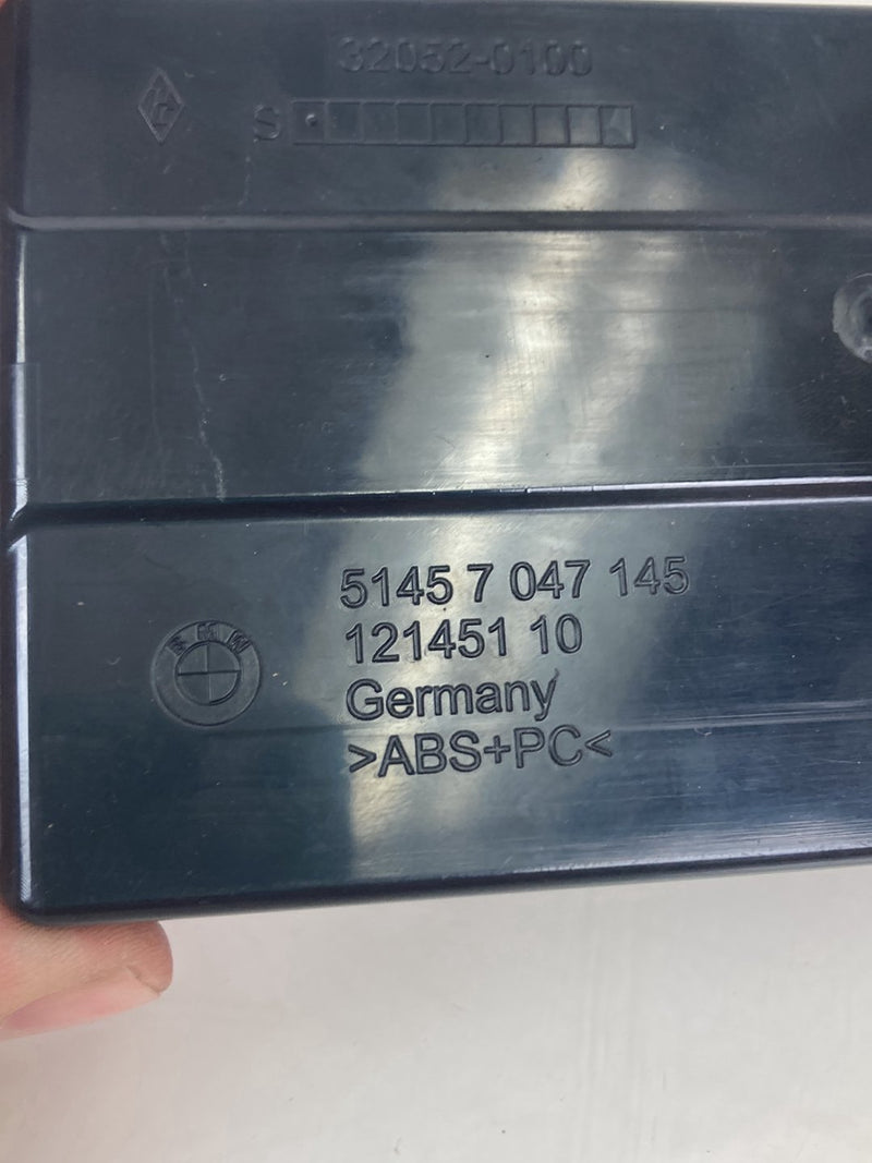 2003-2007 BMW 545i E60 Dash Cup Holder Slide Tray Front Right 7047145 OEM #4920M