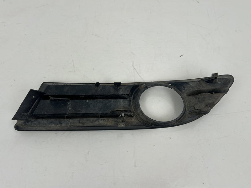 2004-2007 Volvo S60R V70R Front Right Bumper Trim Fog Light Bezel OEM #5768EM