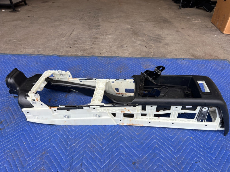 2005-2011 Audi A6 Lower Center Console Heat Air Duct Assembly OEM #3393EM