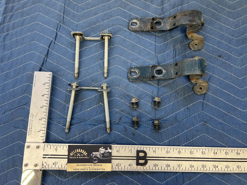 1992-1995 Volvo 940 740 Wagon RH & LH Rear Hatch Hinge Set & Hardware OE #3176EM