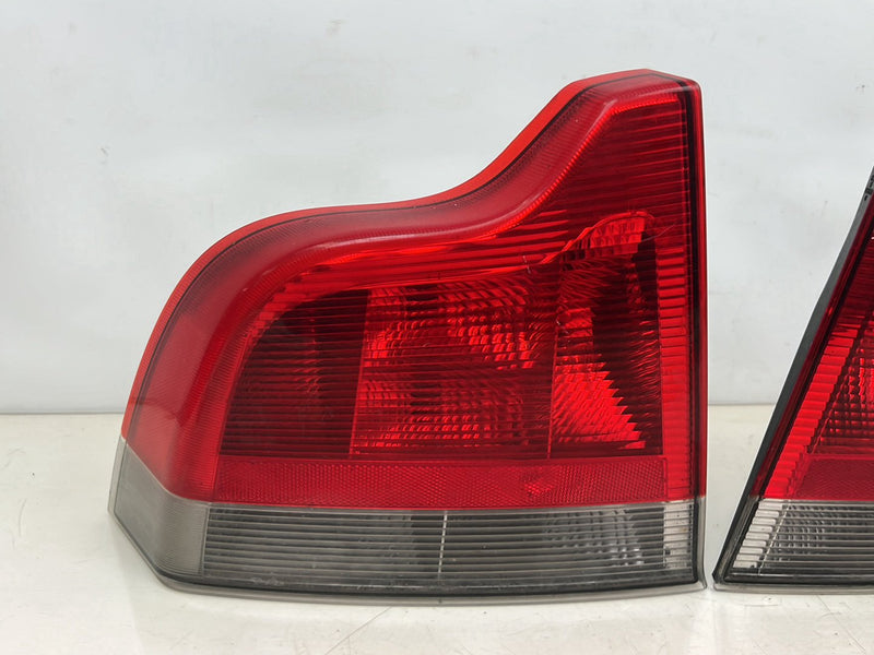 2001-2004 Volvo S60R S60 Right & Left Rear Tail Light Assembly Pair OEM #5772EM