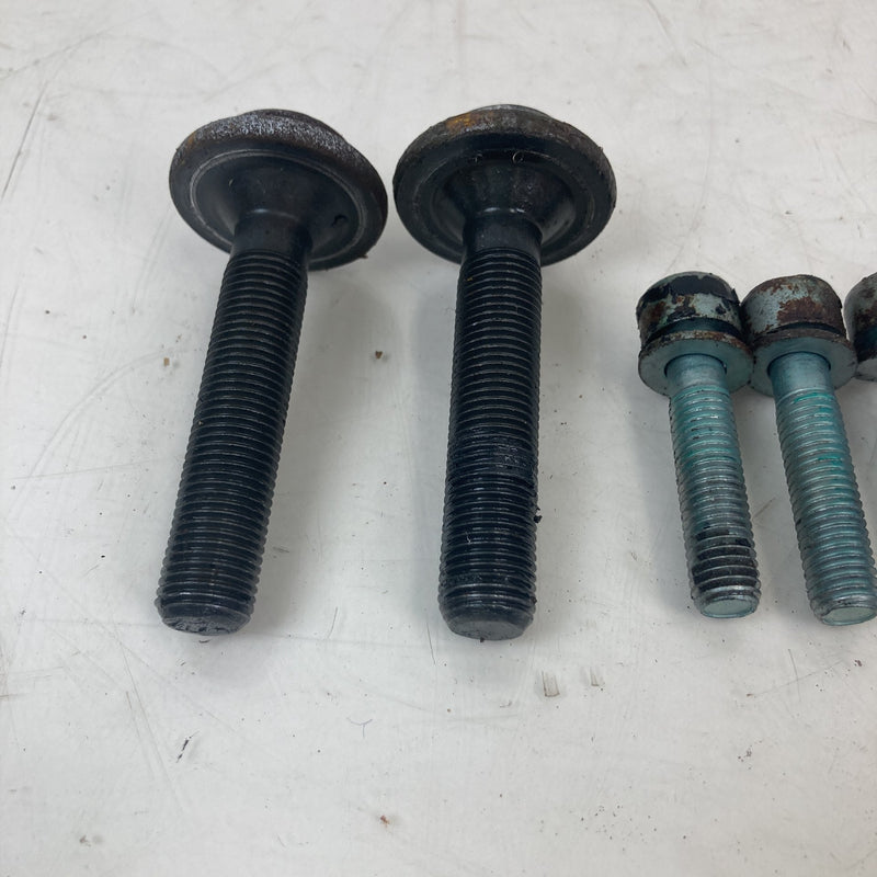 2001-2005 Volkswagen Passat Rear Differential Hardware Bolts VW #5508M
