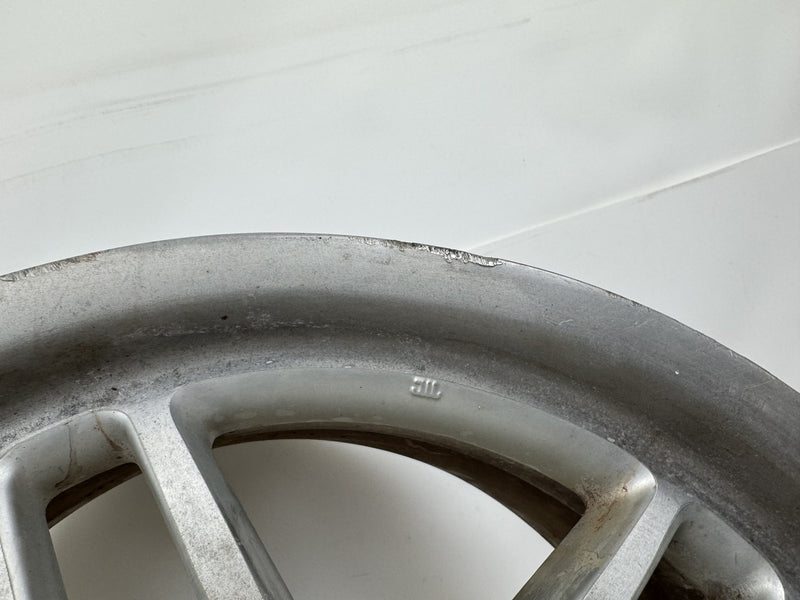 1999 BMW 540i E39 - Wheel