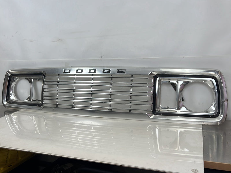 1977-1978 Dodge Truck Tin Front Grille D150 Pickup Aluminum Trim OEM ##6061EM