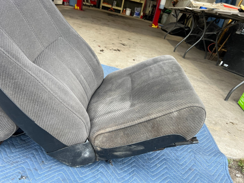 1986-1993 Volvo 240 244 245 Front Left & Right Seat Pair Gray Cloth OEM #4083EM