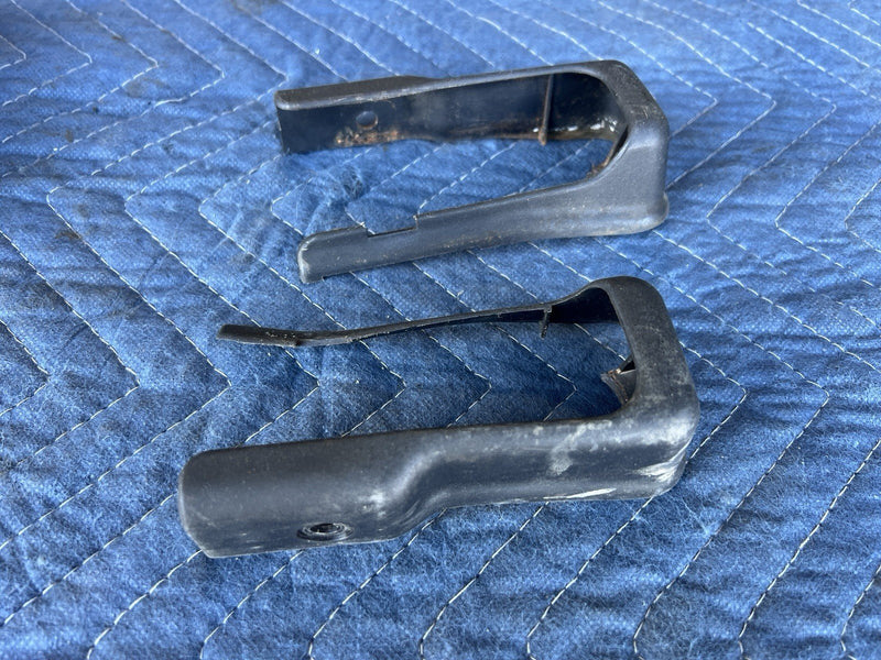 1998-2003 Jaguar XJR XJ X308 Front Seat Anchor Trim Set Of 4 Black OEM #4786E