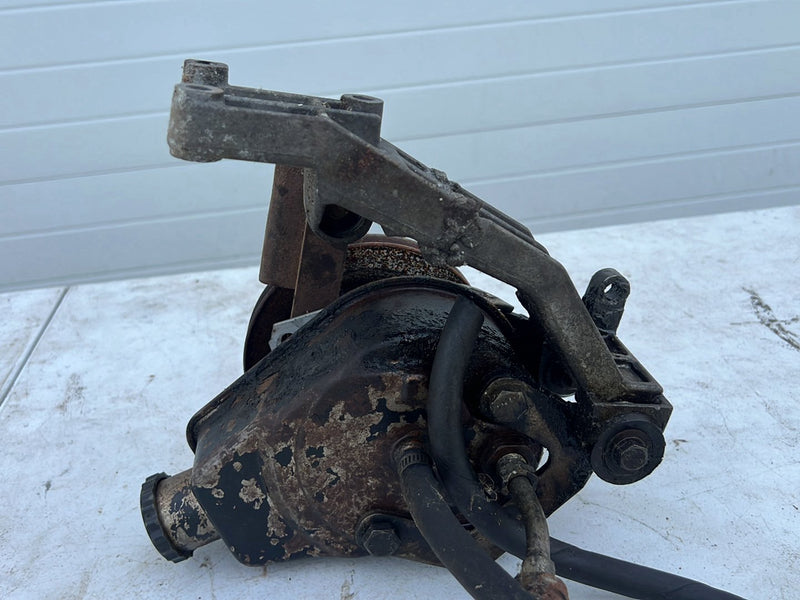 1975-1980 Volvo 244 240 Power Steering Pump & Bracket OEM #5428EM