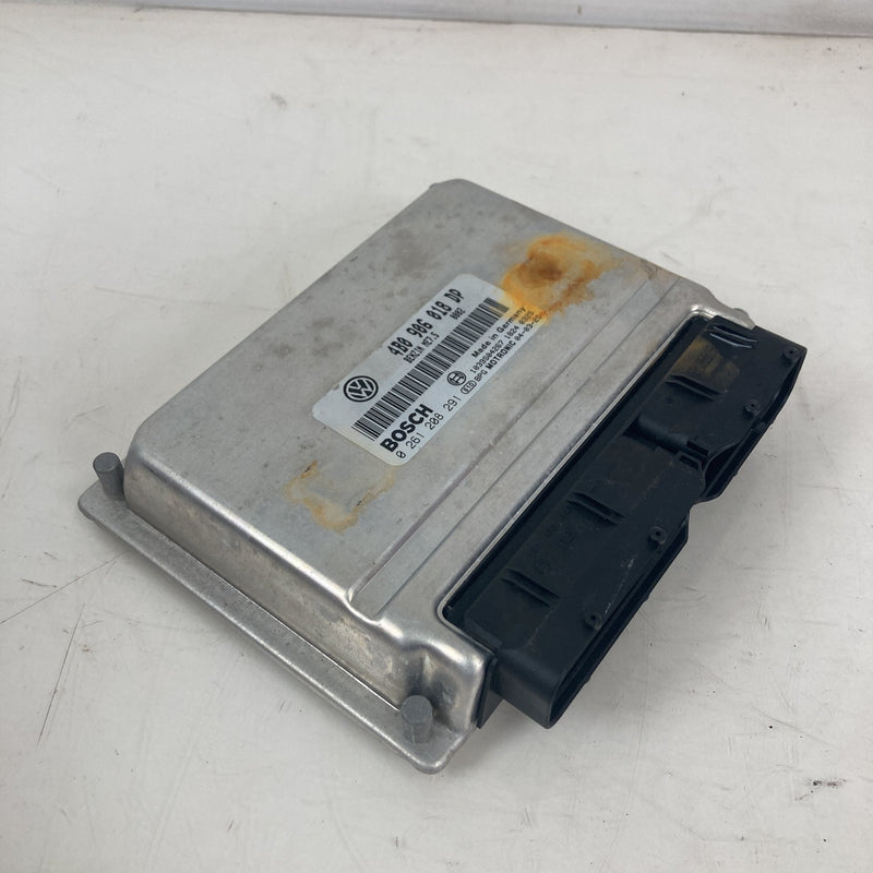 2001-2005 Volkswagen Passat Engine Control Module Bosch ECU OEM #5498M