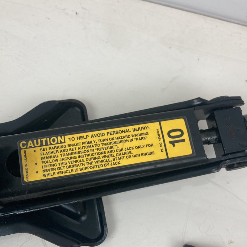 1996 Chevrolet Silverado GMT800 - Jack & Tool Kit