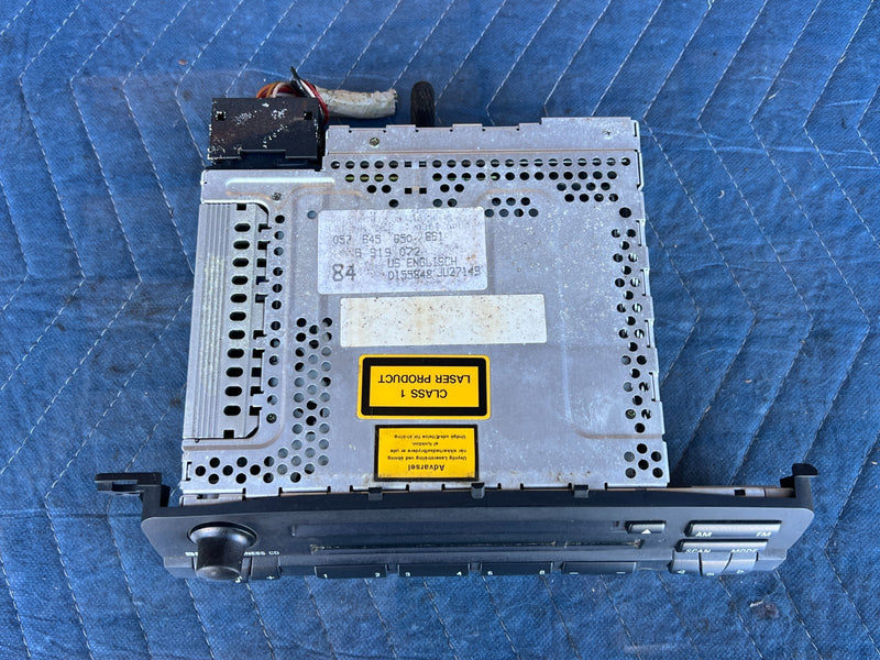 2000-2005 BMW 330xi 325xi E46 AM FM Stereo Radio Head Unit CD Player OEM #4761EM