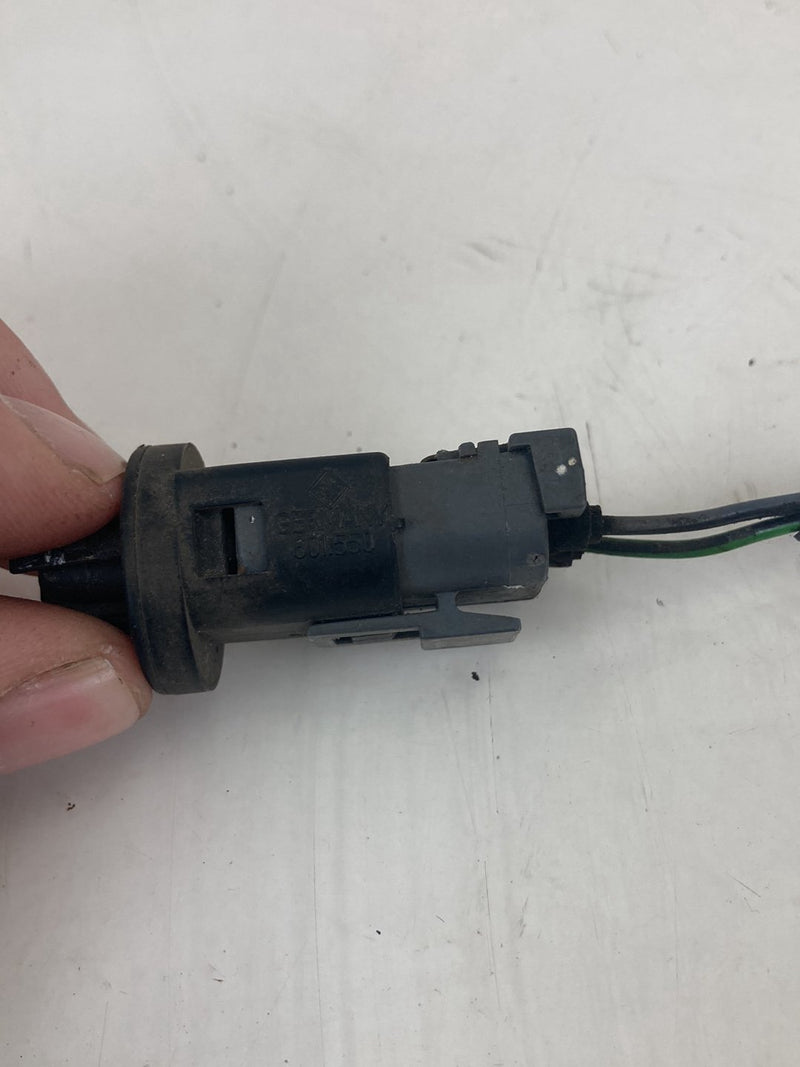 1998-2000 Volvo V70 P80 - Ambient Temp Sensor 1347010-1 #5218M