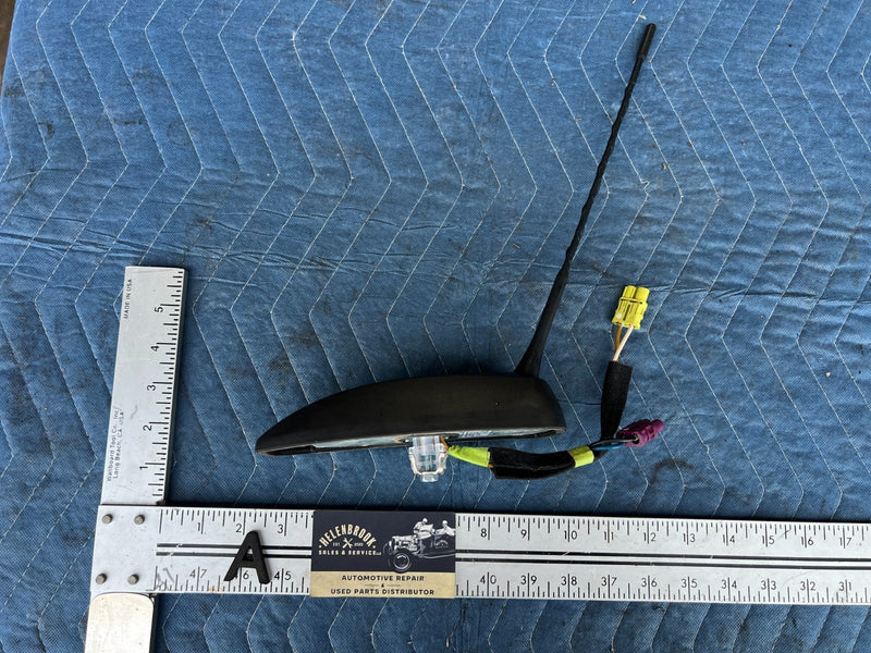 2012-2015 Chevy Cruze Shark Fin Radio Rooftop XM Antenna  OEM #2181CN