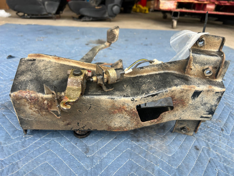 46935945