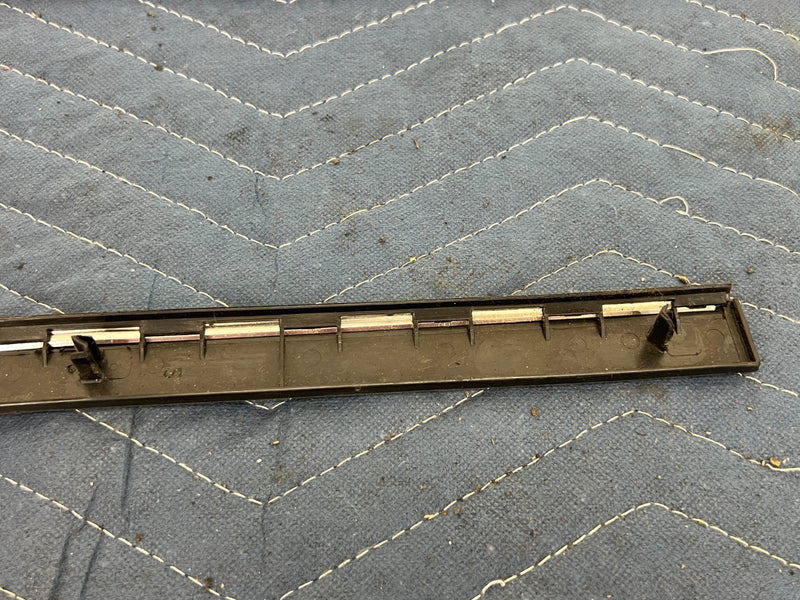 1984-1989 Volvo 740 760 Sedan Center & Right RH Vent Lower Dash Trim OEM #2622EM