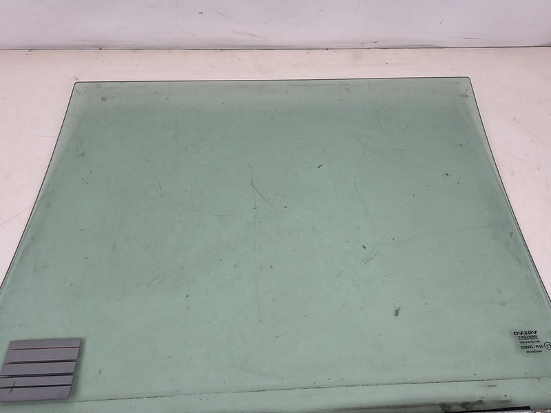 1990-1992 Volvo 740 745 940 Wagon Rear Passenger Right Window Glass OEM #5966EM