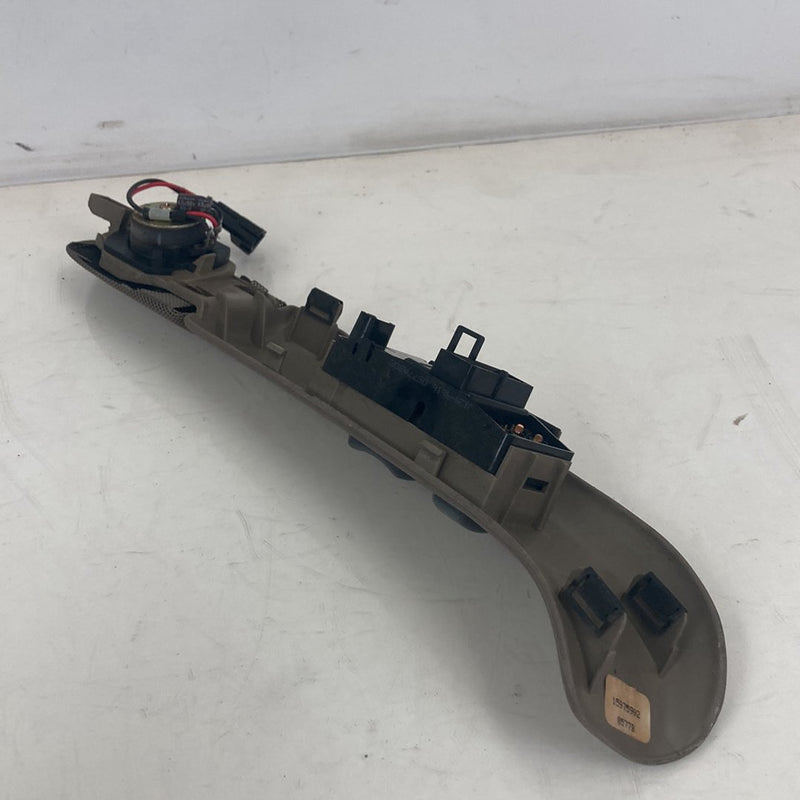 1995-1998 Chevrolet GMC C/K Passenger Right Power Window Switch OEM