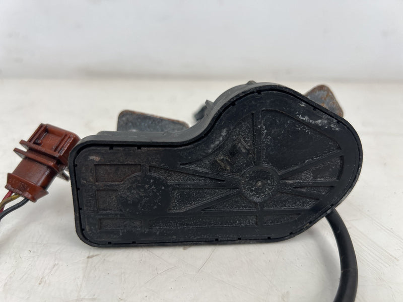 1998-2000 Volvo S70 V70 XC Front Headlight Lamp Wiper Motor Pair OEM #6856EM