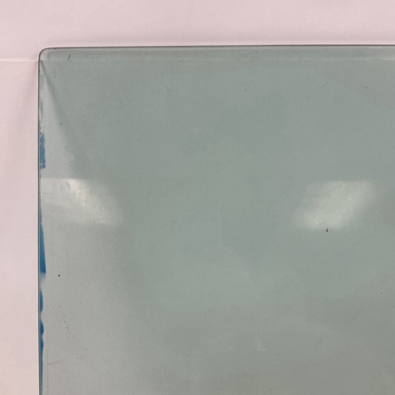 1975-1980 Volvo 244 Rear Left LH Window Glass 77202001 OEM #4896M