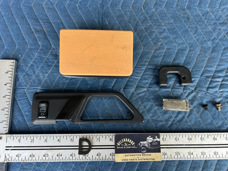 1986-1995 Mercedes 300D W124 Rear Driver Left LH Door Trim Switch OEM #2660EM