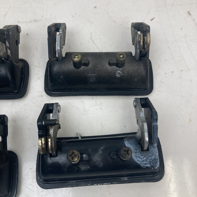 1981-1985 Volvo 240 245 Door Handle Exterior 1202430 431 3540 728 829 OEM