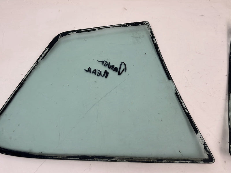 1983-1985 Porsche 944 Left Right Rear Quarter Window Glass Pair OEM #5638EM